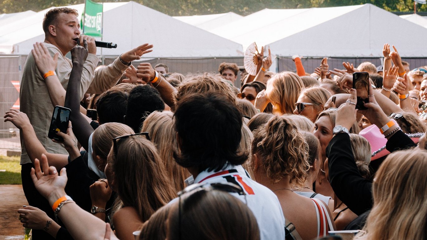 Danmarks Største Fredagsbar og Idrætsdag 2024.